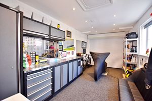 Photo 33- click for photo gallery